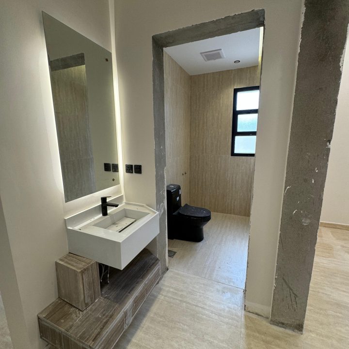 WhatsApp Image 2025-03-04 at 10.00.56 AM (3)