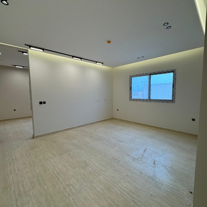 WhatsApp Image 2025-03-04 at 10.00.57 AM (2)